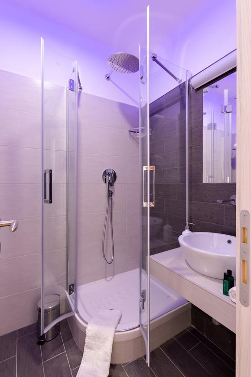 Dolce Luxury 2* Rome
